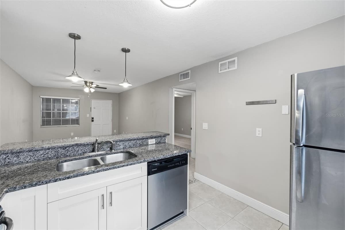 2207 CAROLINA AVENUE — photo 15 of 25