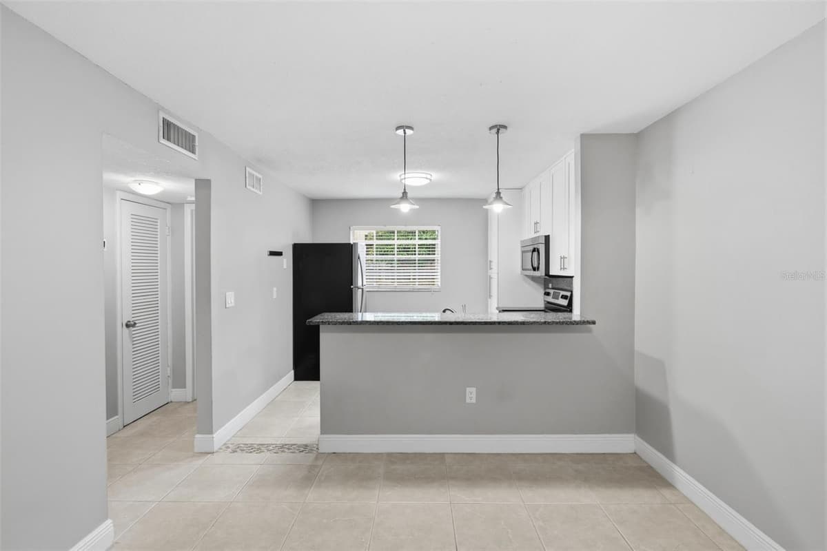 2207 CAROLINA AVENUE — photo 12 of 25