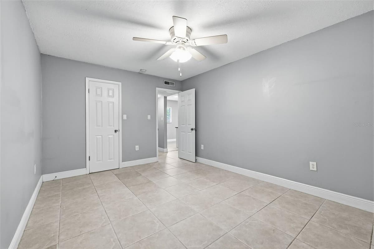 2207 CAROLINA AVENUE — photo 19 of 25
