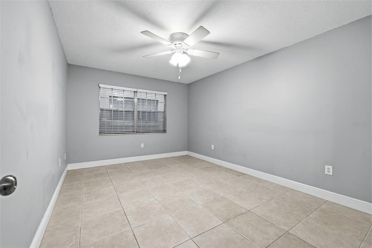 2207 CAROLINA AVENUE — photo 17 of 25
