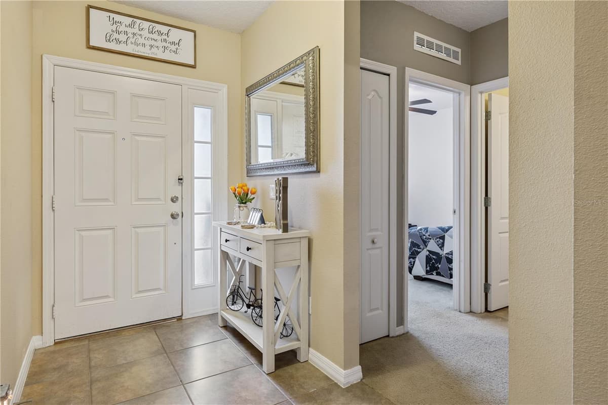 2541 MARTINS RUN — photo 9 of 57