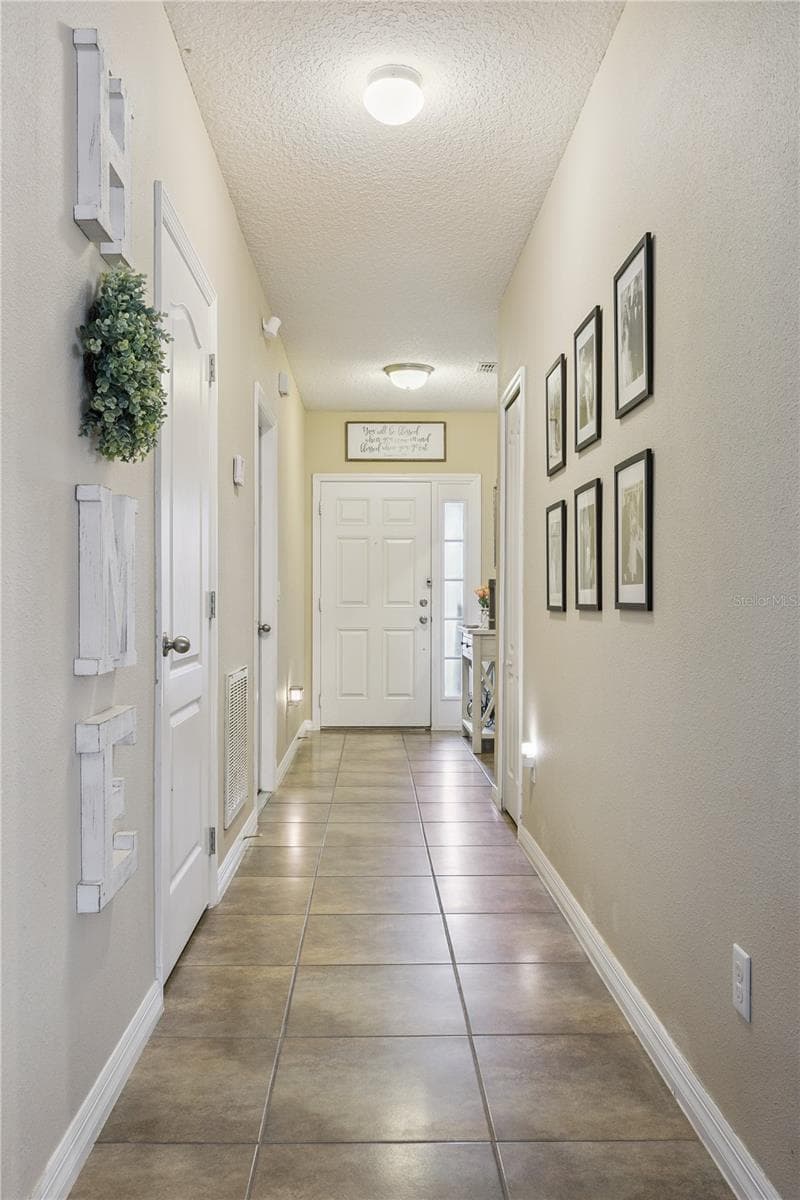 2541 MARTINS RUN — photo 10 of 57