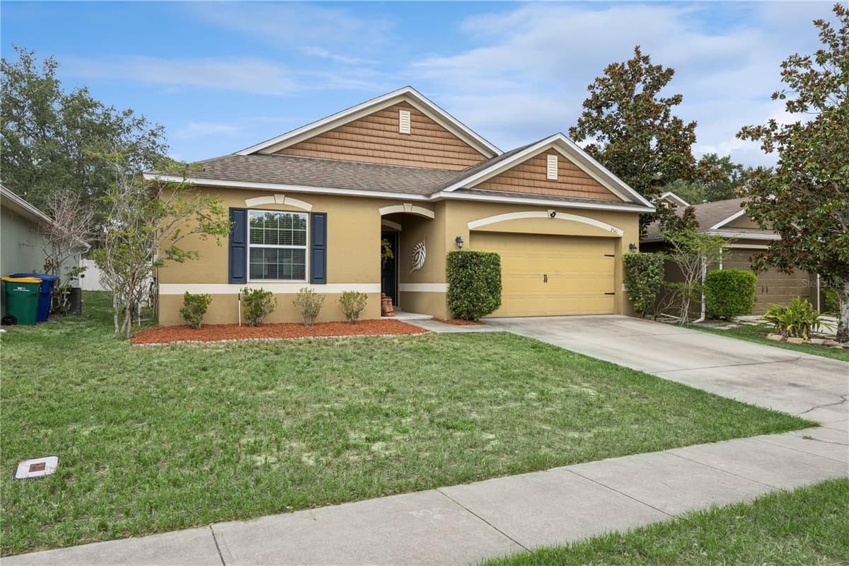 2541 MARTINS RUN — photo 3 of 57