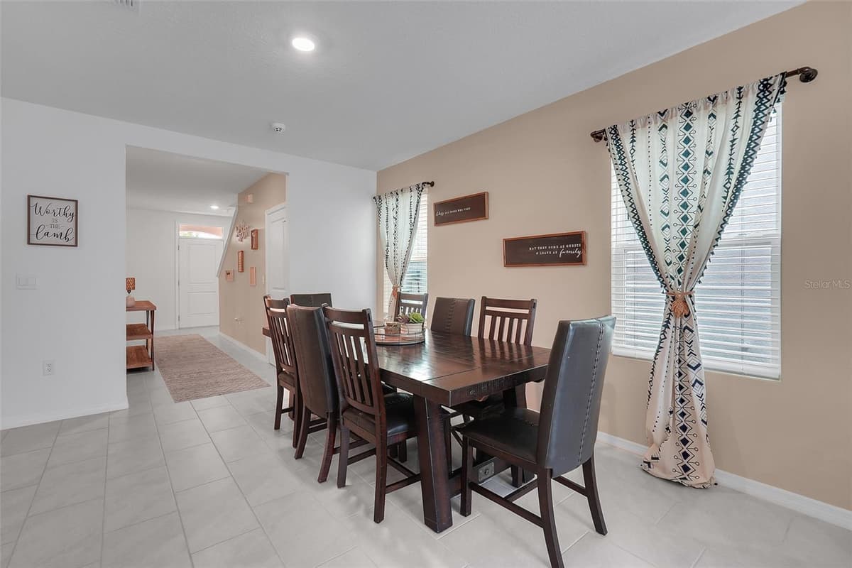 3615 SALVIA COURT — photo 7 of 38