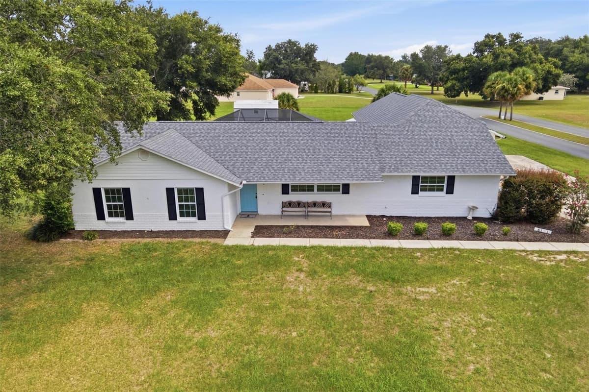 5101 LAKE GRIFFIN ROAD — photo 3 of 55