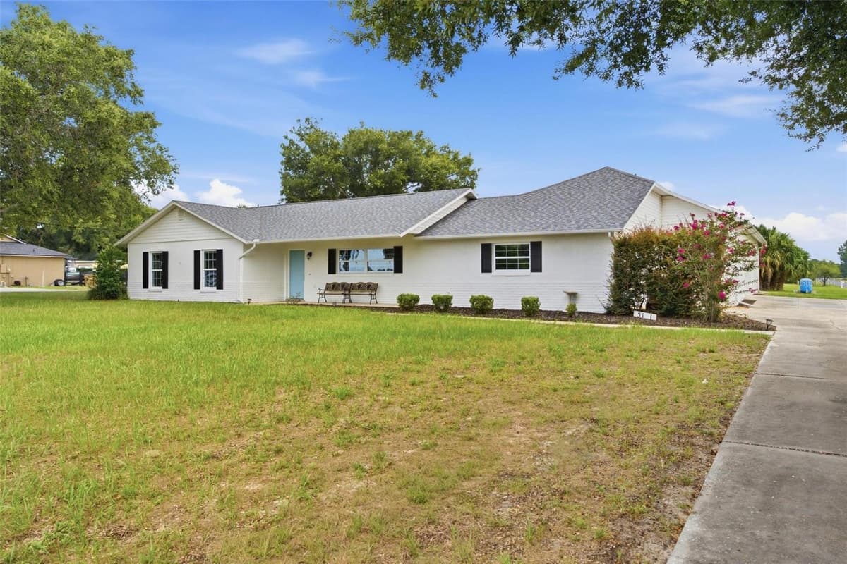 5101 LAKE GRIFFIN ROAD — photo 8 of 55