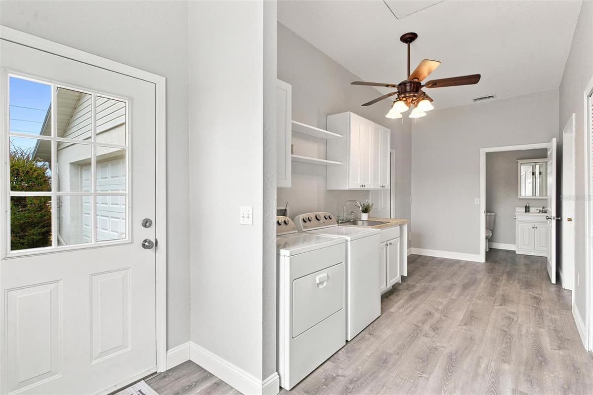 5101 LAKE GRIFFIN ROAD — photo 41 of 55