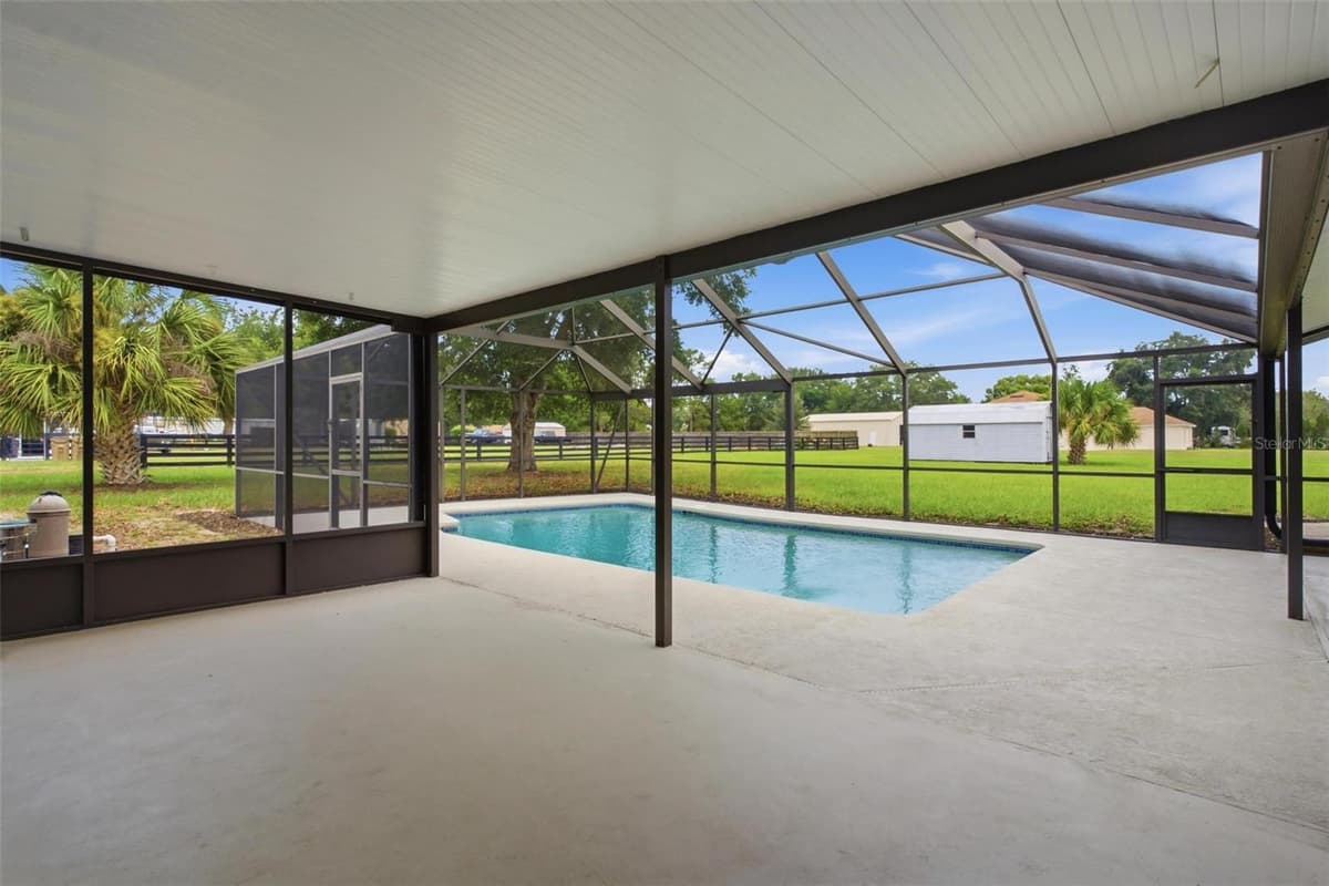 5101 LAKE GRIFFIN ROAD — photo 35 of 55