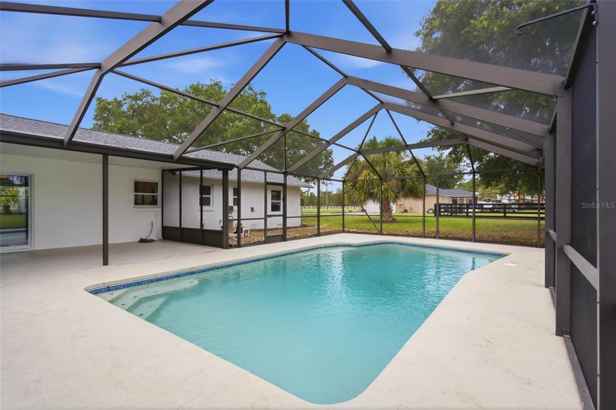 5101 LAKE GRIFFIN ROAD — photo 36 of 55