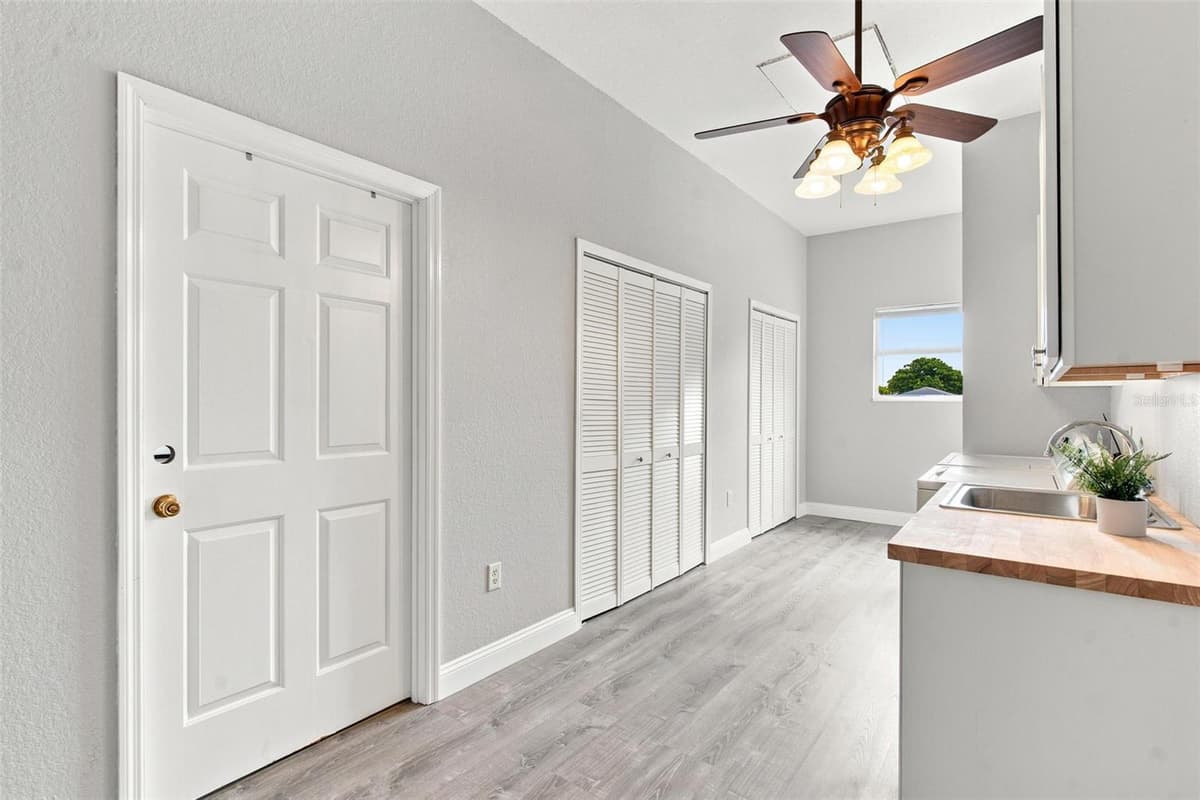 5101 LAKE GRIFFIN ROAD — photo 40 of 55