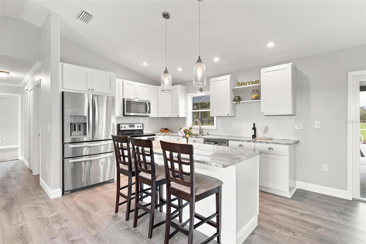 5101 LAKE GRIFFIN ROAD — photo 17 of 55