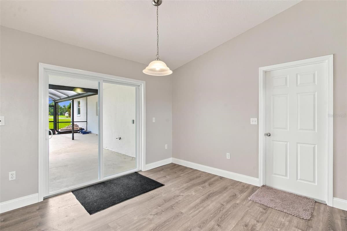 5101 LAKE GRIFFIN ROAD — photo 23 of 55