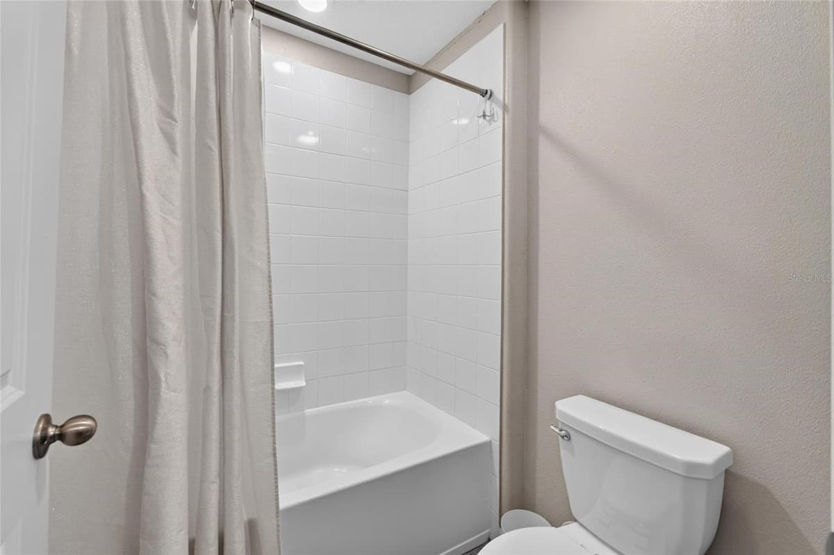 5119 WHITE CHICORY DRIVE — photo 66 of 90