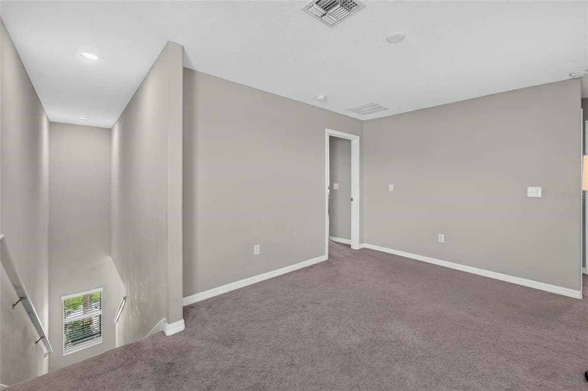 5119 WHITE CHICORY DRIVE — photo 38 of 90