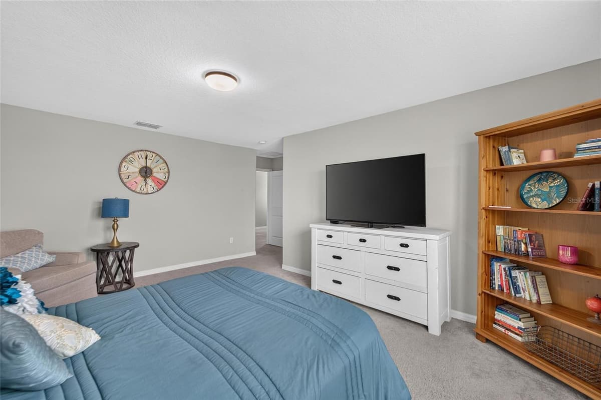 5119 WHITE CHICORY DRIVE — photo 44 of 90