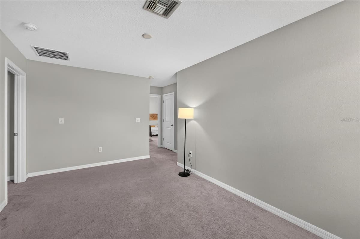 5119 WHITE CHICORY DRIVE — photo 37 of 90