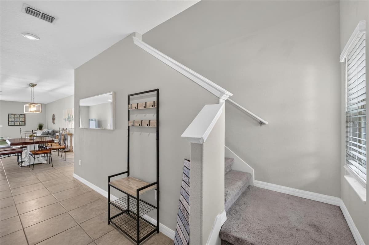 5119 WHITE CHICORY DRIVE — photo 14 of 90
