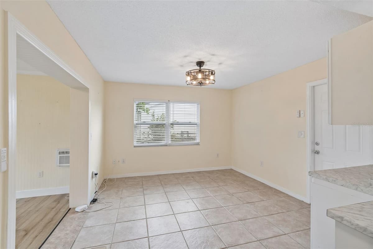 12807 WILLOWDALE WAY — photo 15 of 45