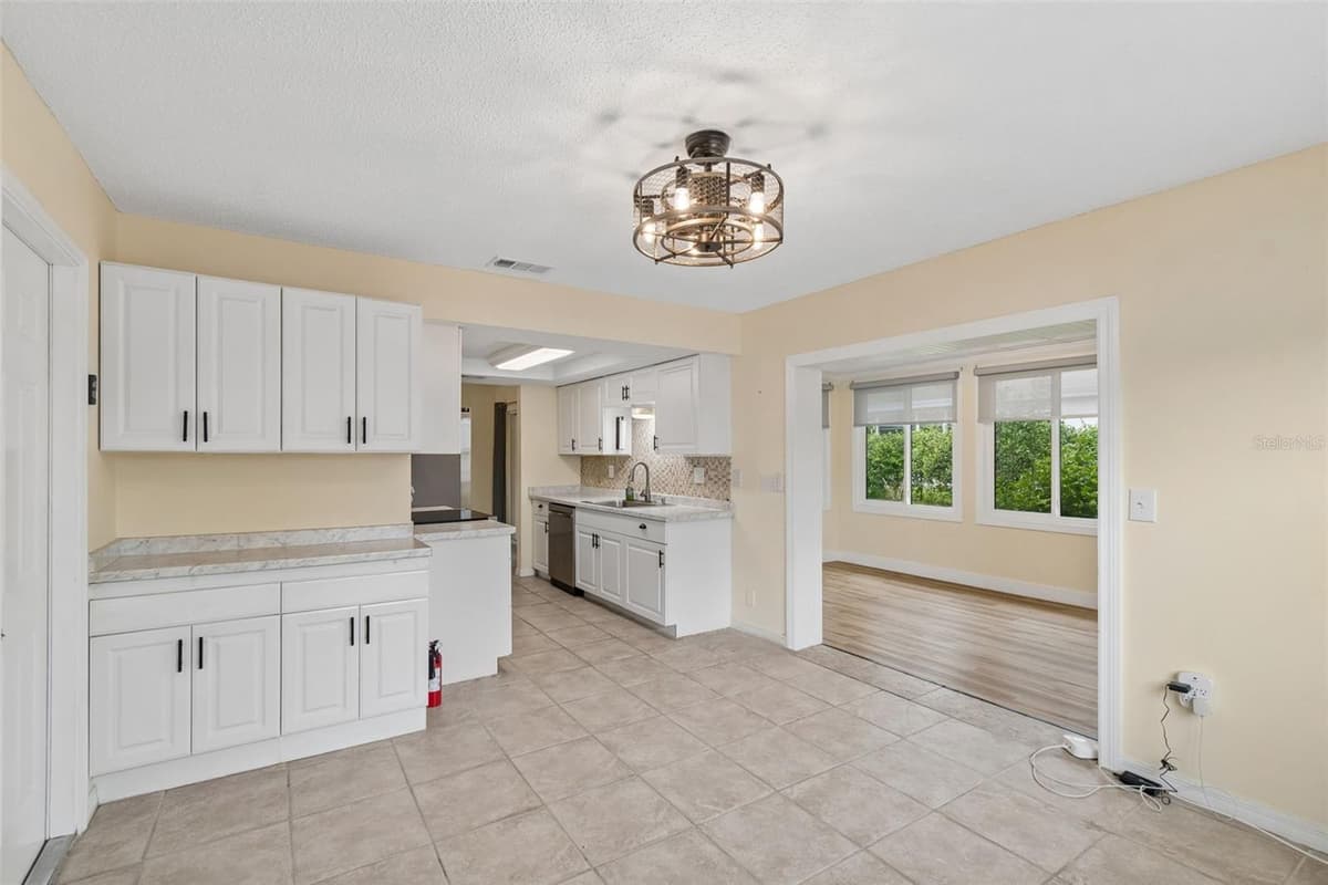 12807 WILLOWDALE WAY — photo 17 of 45