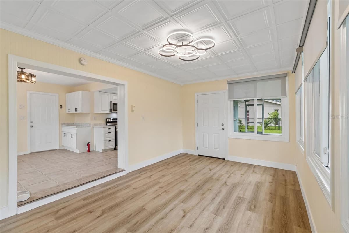 12807 WILLOWDALE WAY — photo 19 of 45