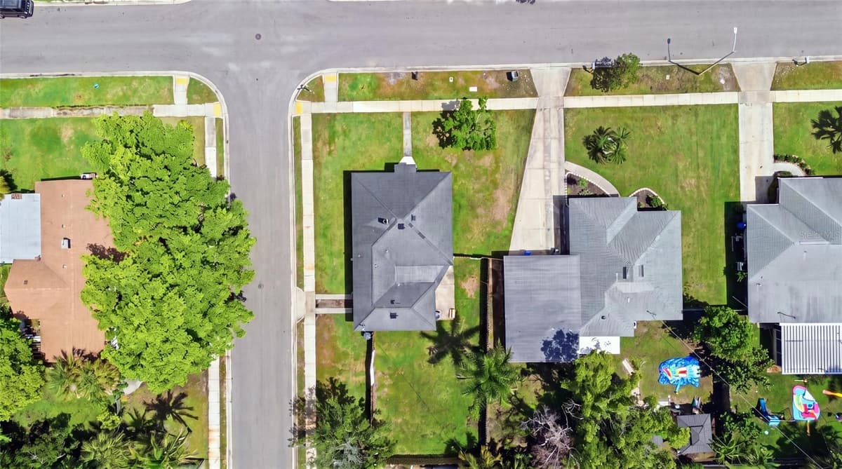 1902 SAINT GEORGE DRIVE — photo 47 of 50