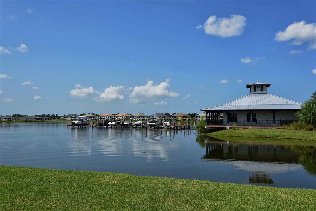 910 TIDEWATER SHORES LOOP — photo 57 of 61