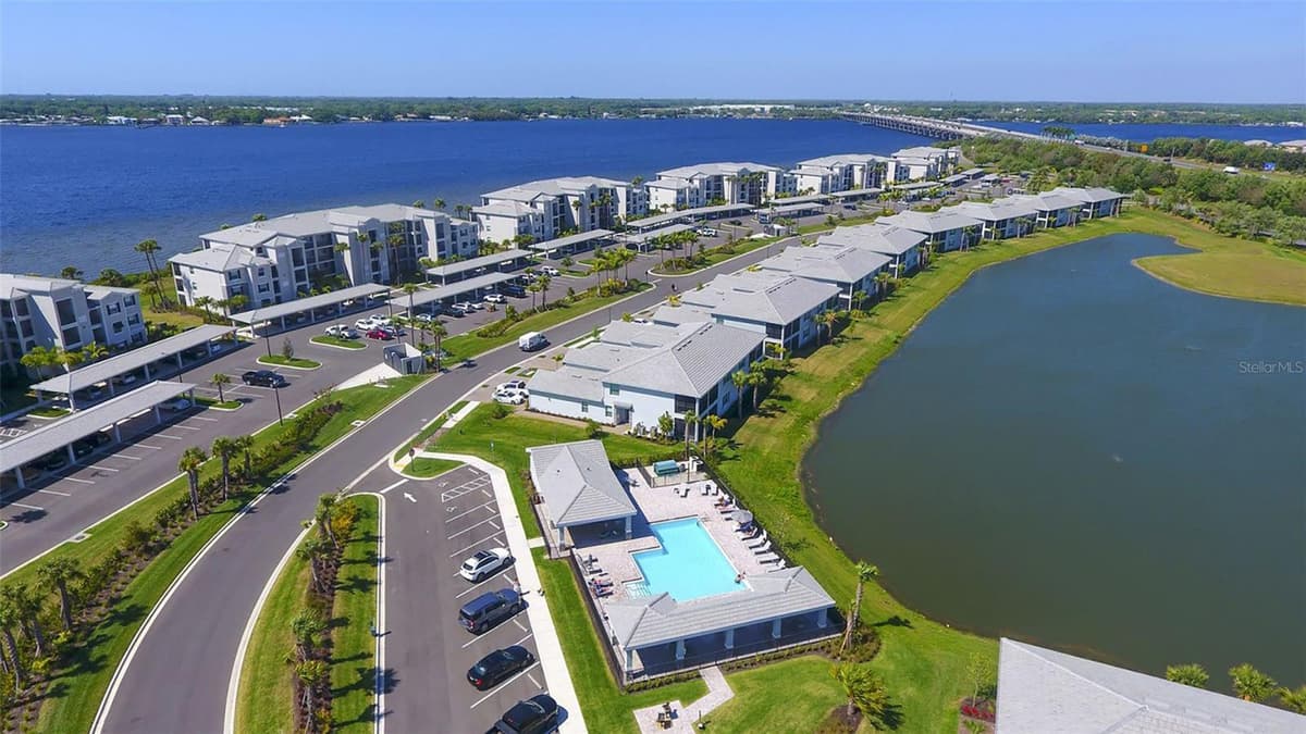 910 TIDEWATER SHORES LOOP — photo 35 of 61