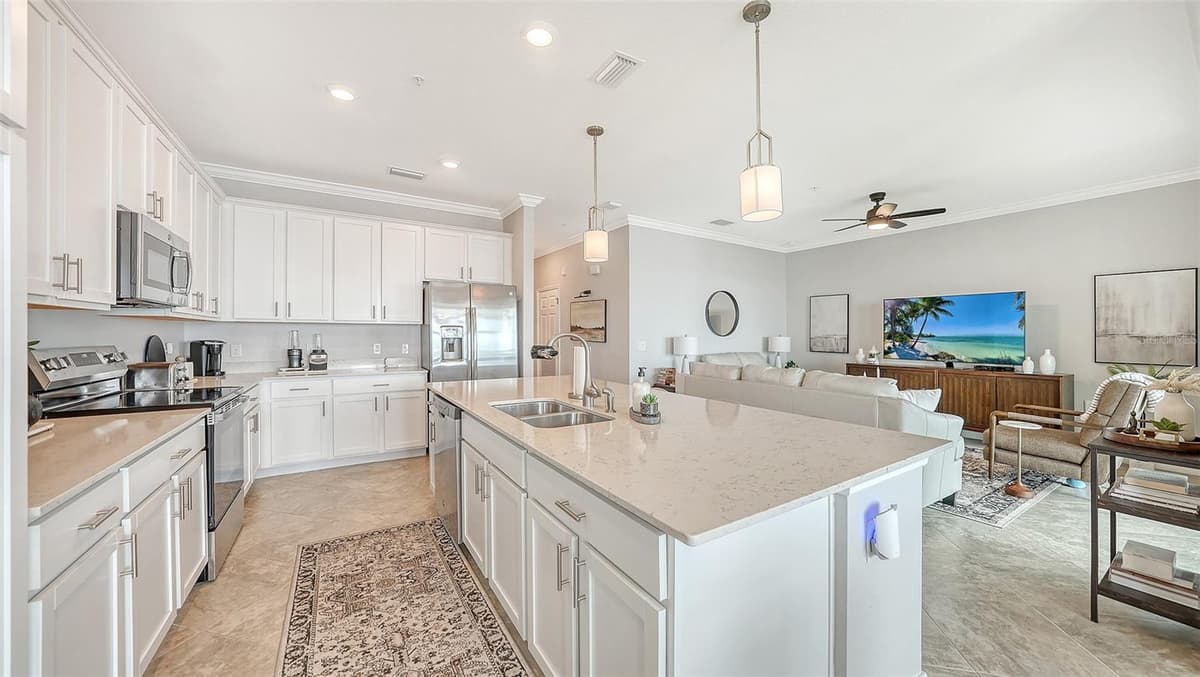 910 TIDEWATER SHORES LOOP — photo 11 of 61