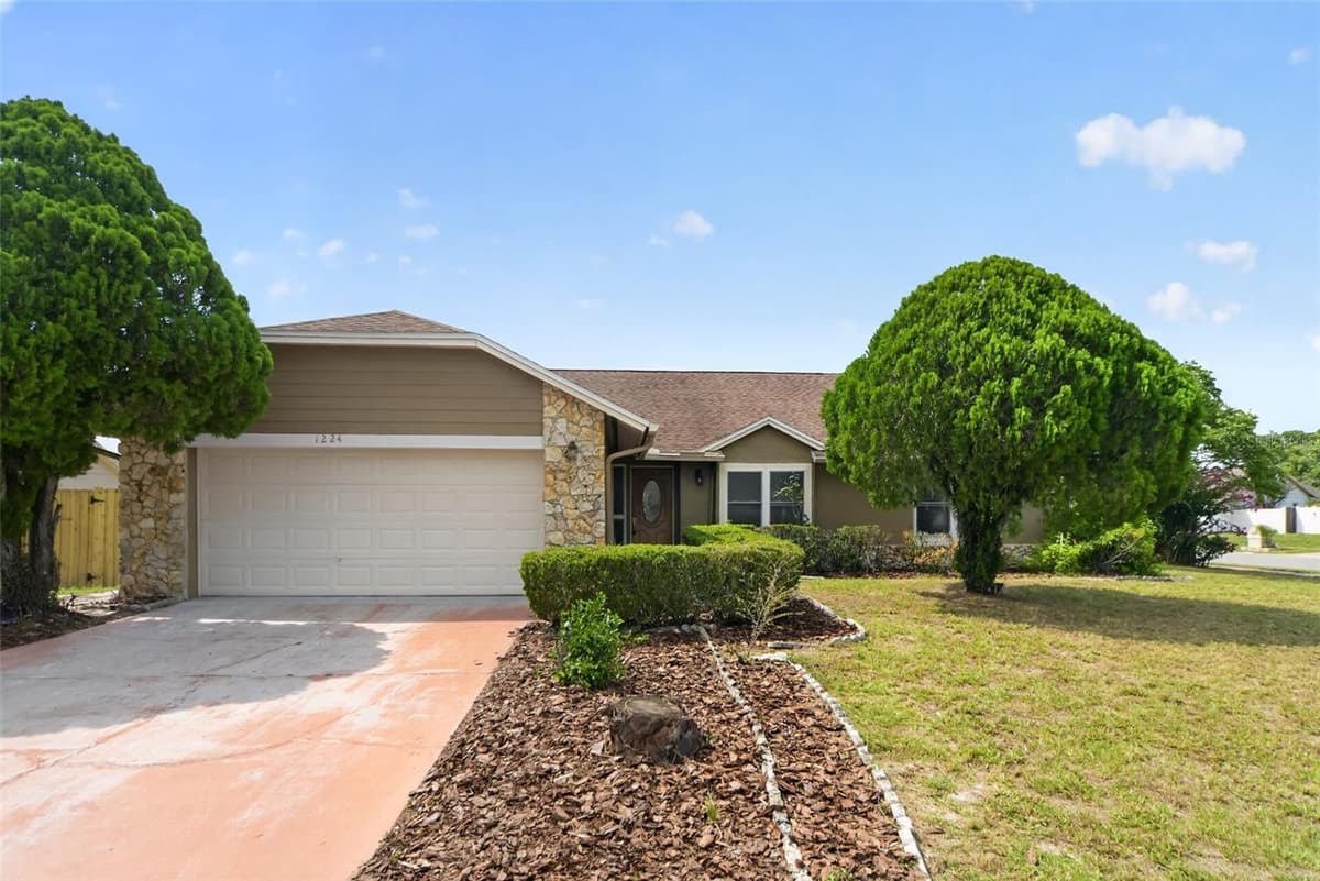 1224 ANDES DR — photo 1 of 15