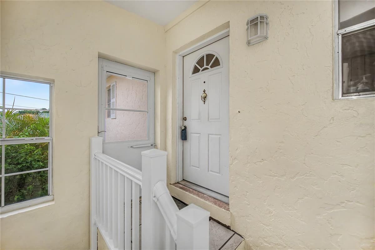 2828 MAGNOLIA WAY — photo 13 of 47
