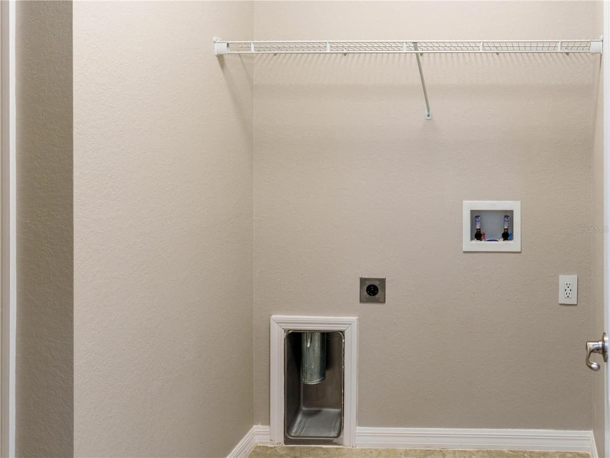 1588 VIZCAYA LANE — photo 65 of 93