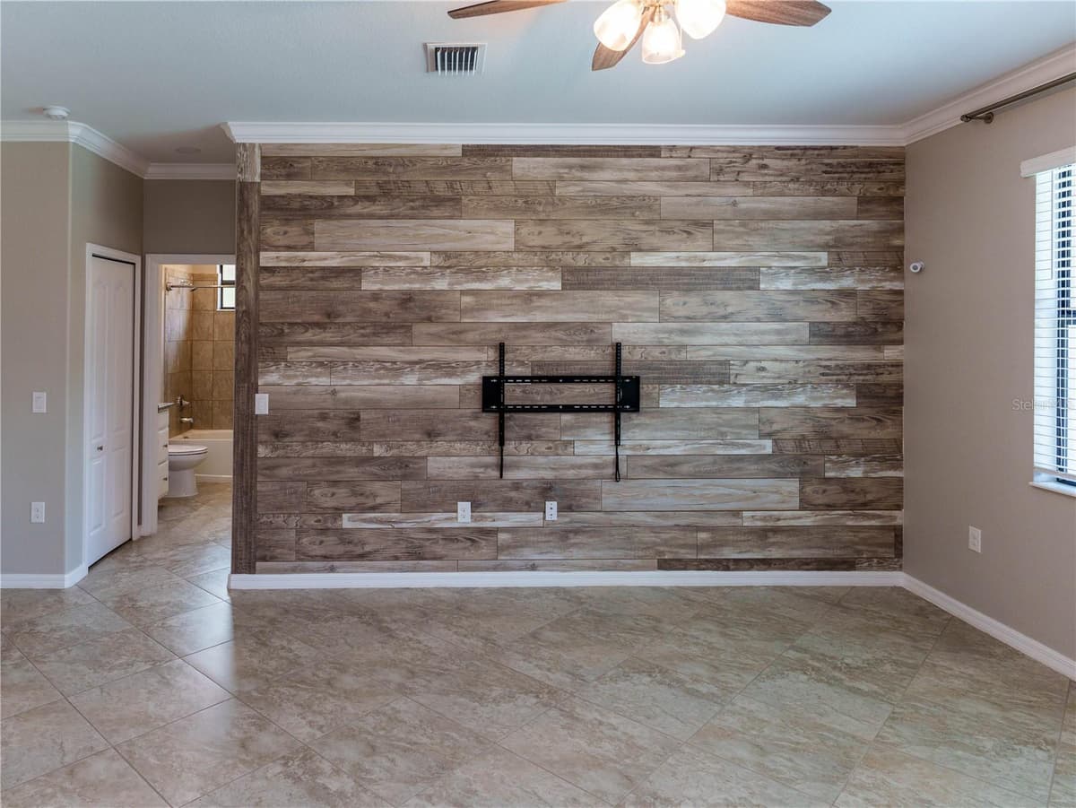 1588 VIZCAYA LANE — photo 8 of 93