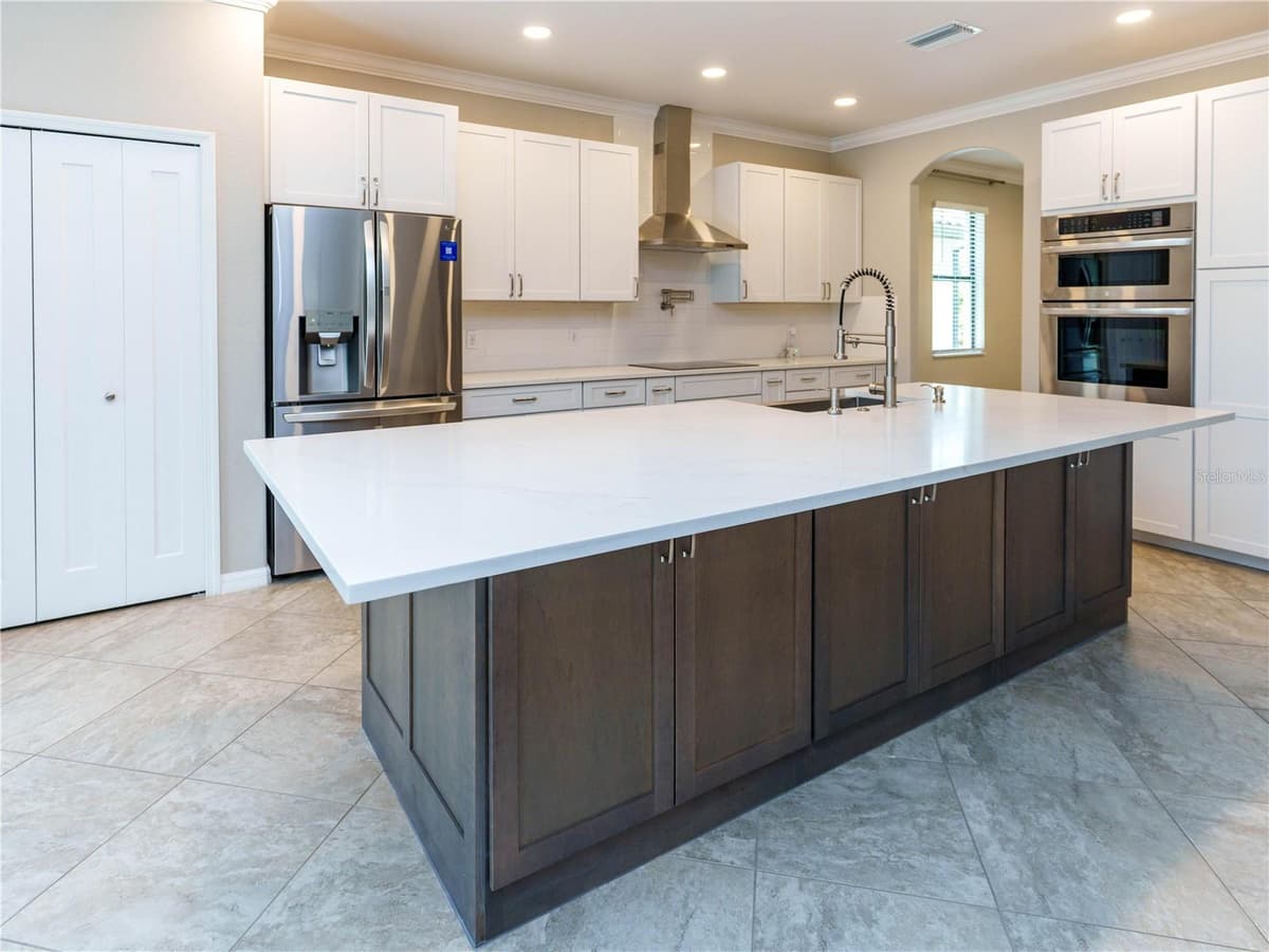 1588 VIZCAYA LANE — photo 20 of 93
