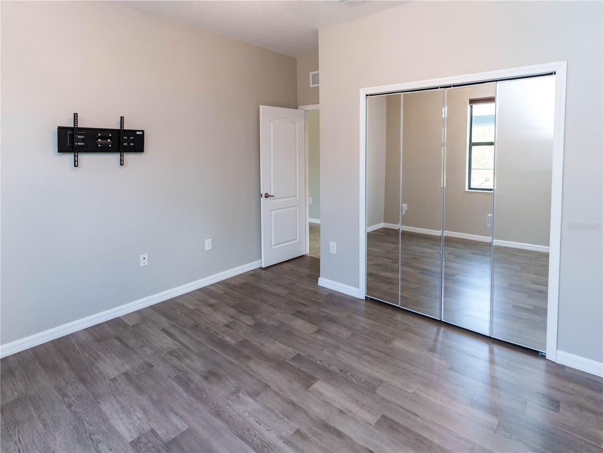 1588 VIZCAYA LANE — photo 45 of 93