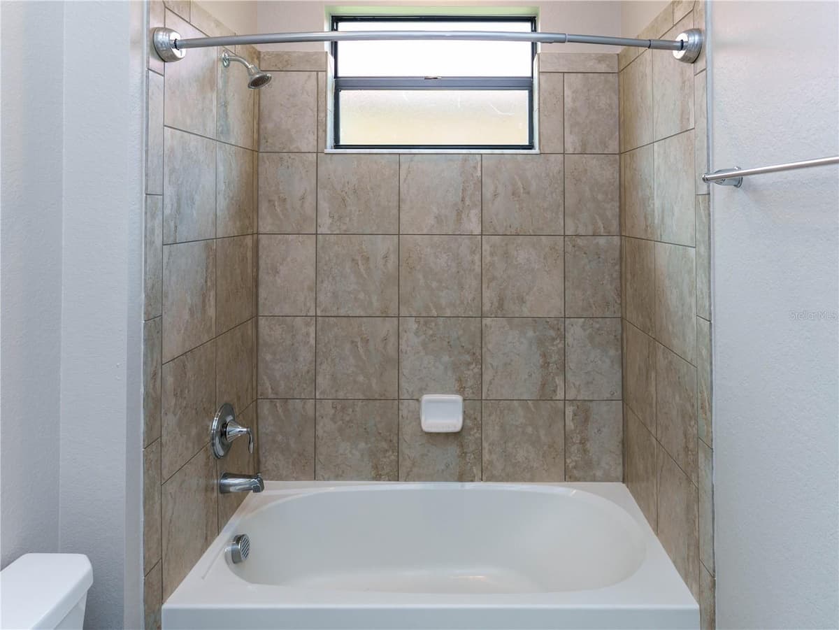 1588 VIZCAYA LANE — photo 48 of 93