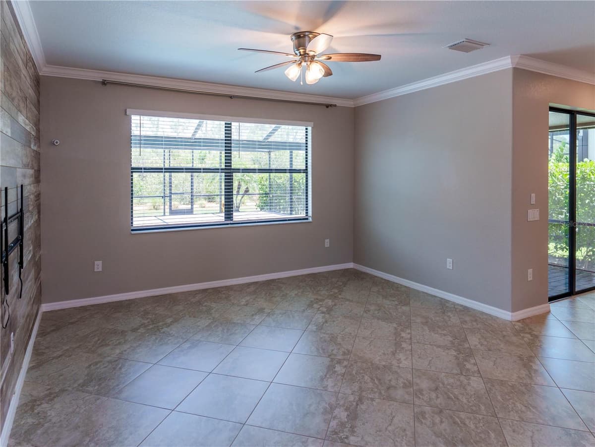 1588 VIZCAYA LANE — photo 24 of 93