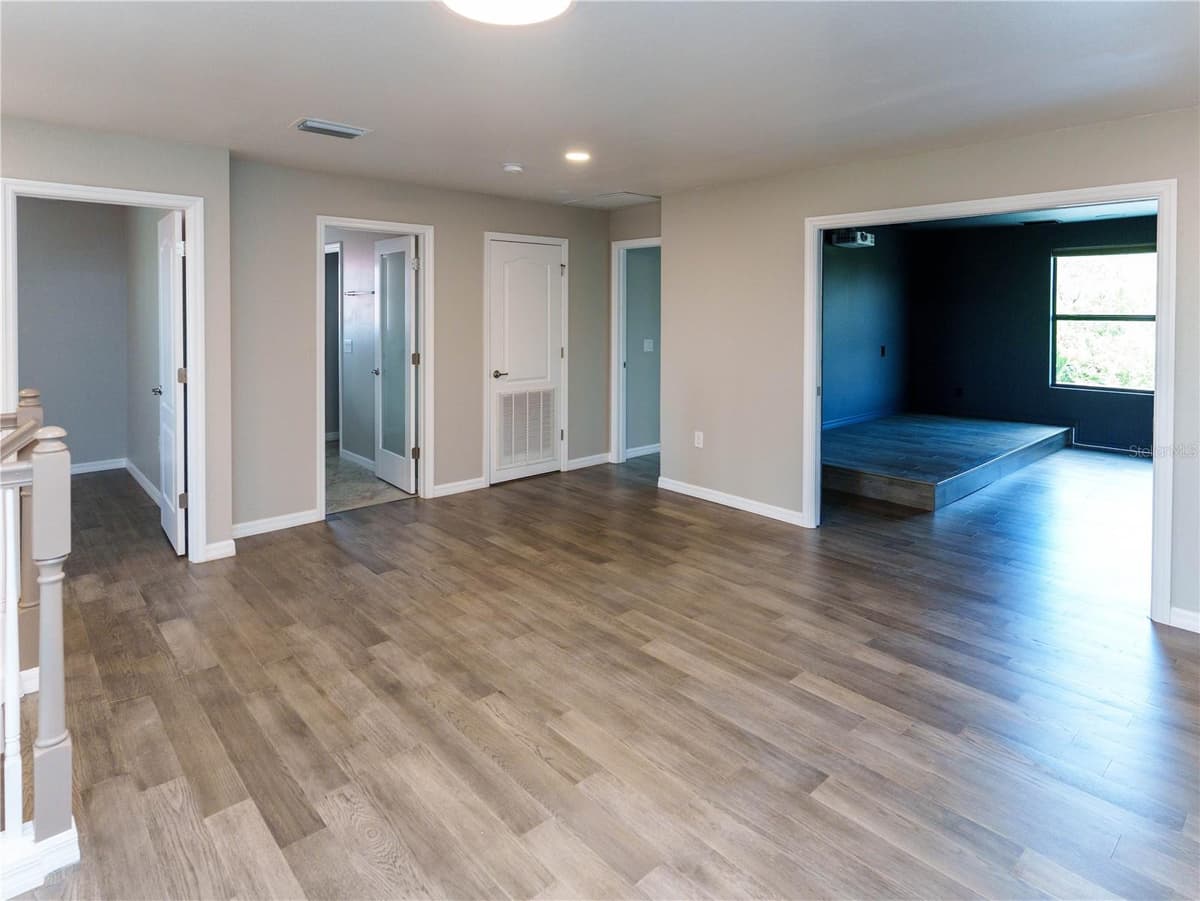 1588 VIZCAYA LANE — photo 43 of 93