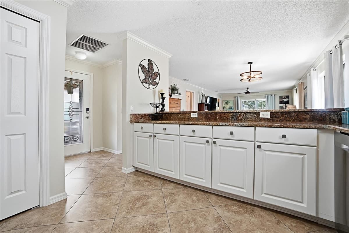 1472 ALEXA PLACE — photo 11 of 31