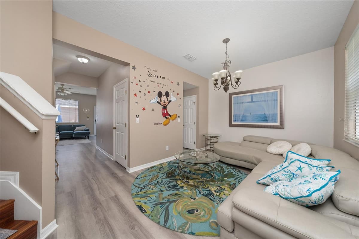 12744 LANGSTAFF DRIVE — photo 4 of 33