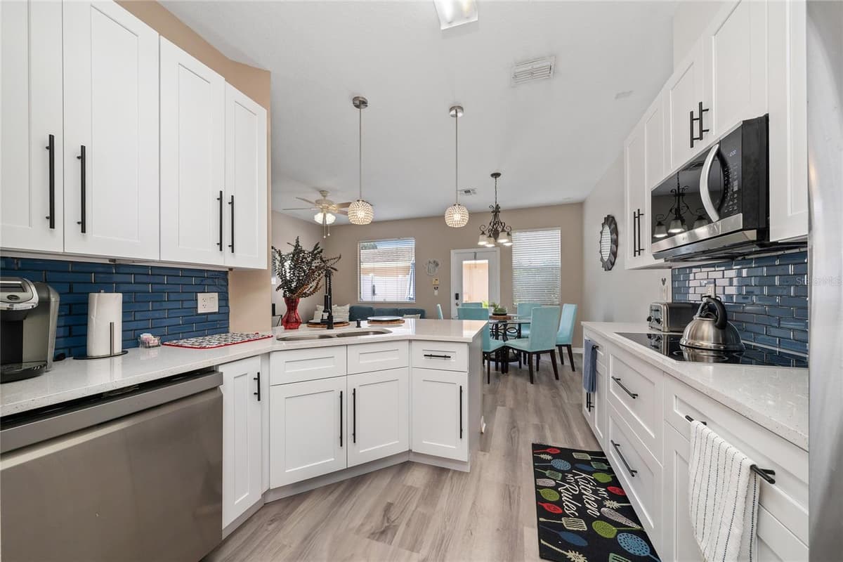 12744 LANGSTAFF DRIVE — photo 12 of 33