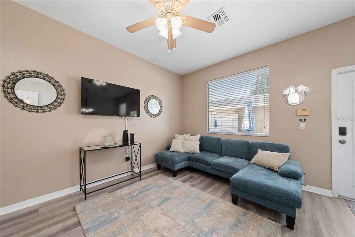 12744 LANGSTAFF DRIVE — photo 8 of 33