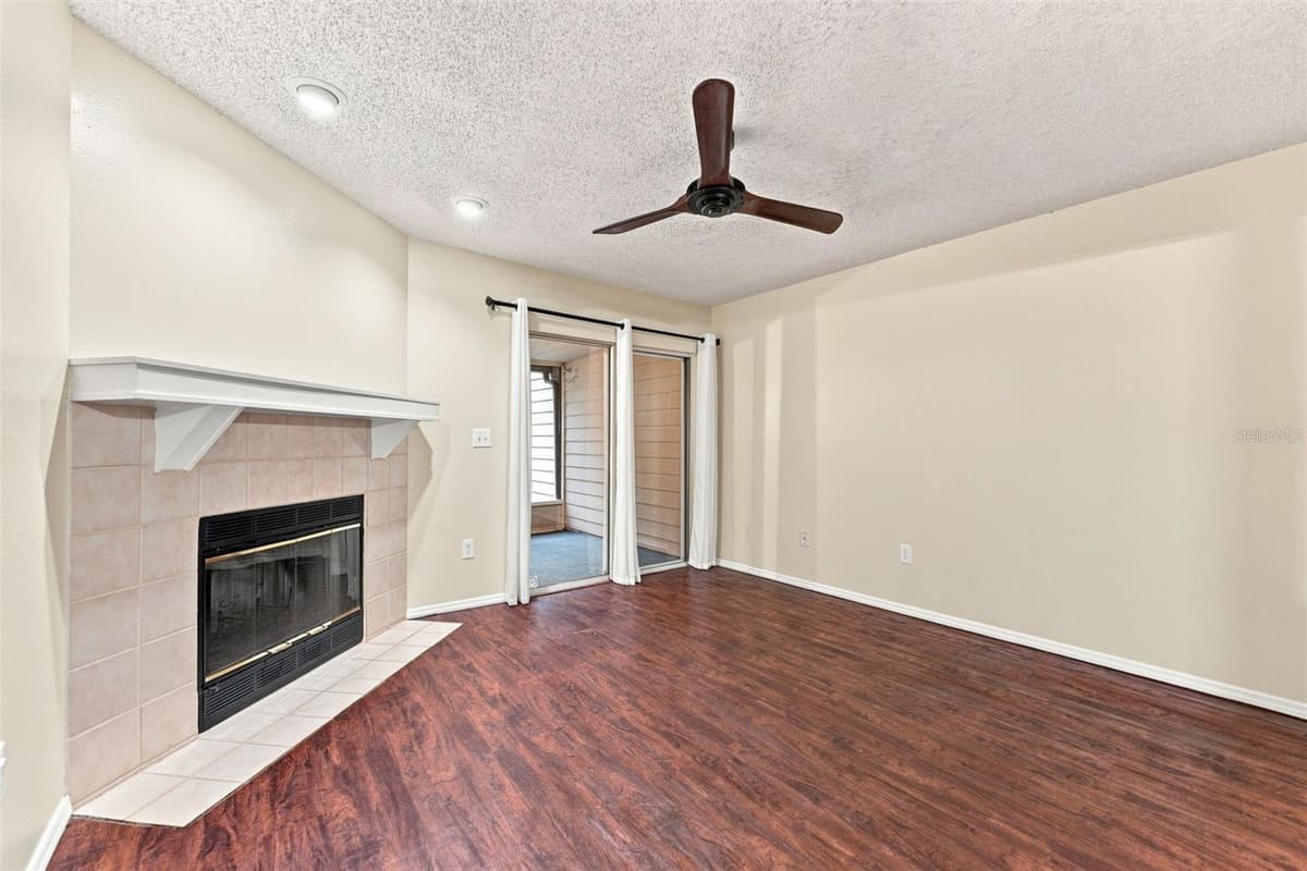 2350 FLETCHERS POINT CIRCLE — photo 12 of 37