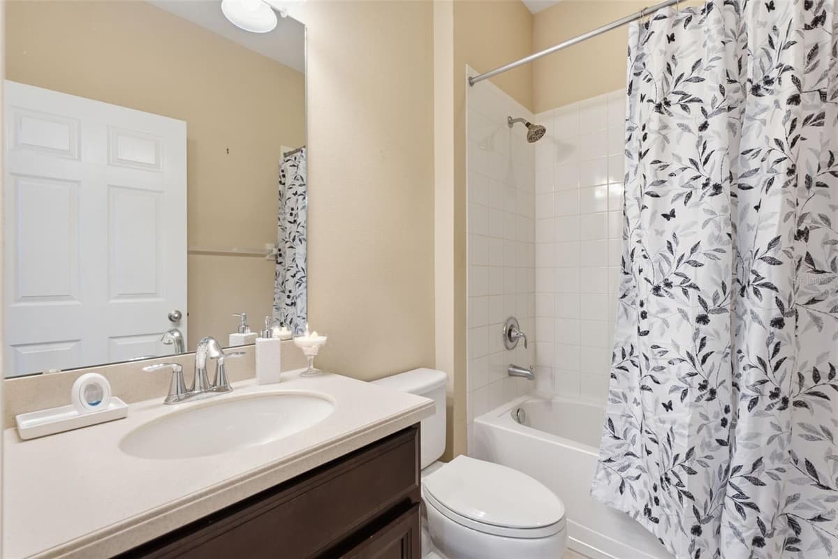 11105 WEMBLEY LANDING DRIVE — photo 30 of 43