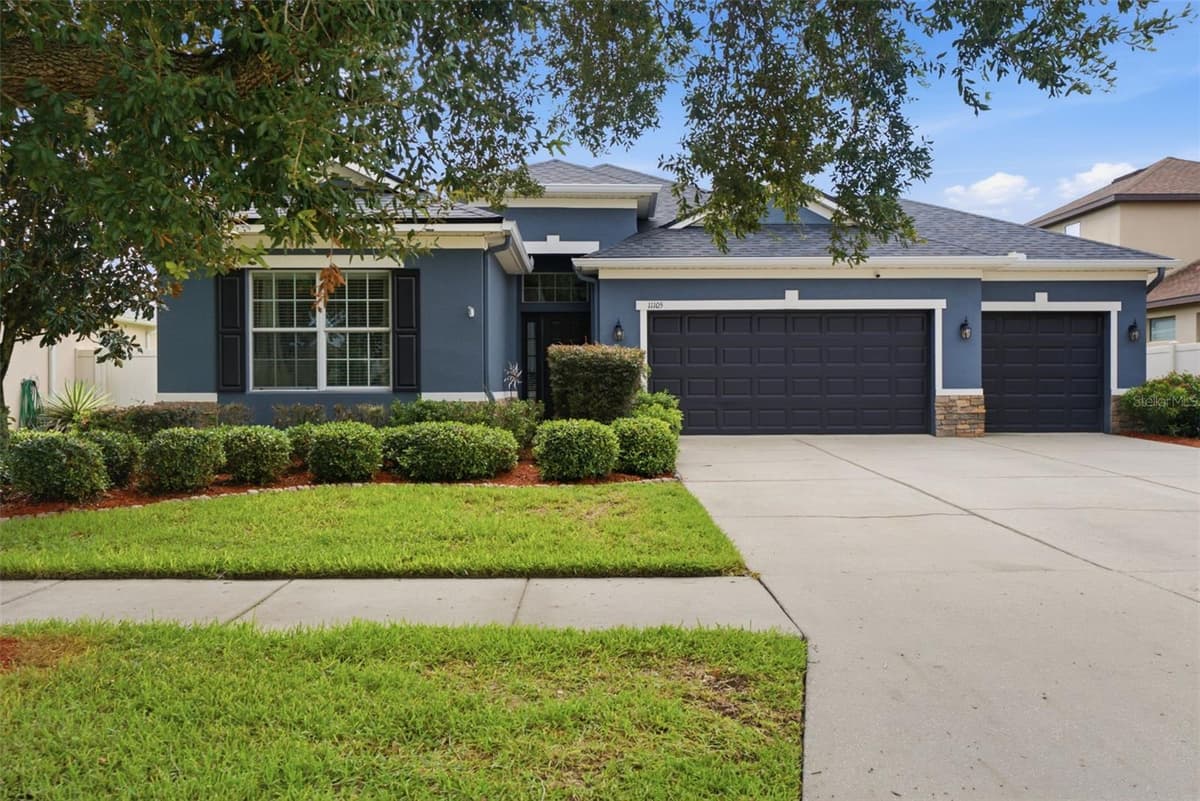 11105 WEMBLEY LANDING DRIVE — photo 38 of 43