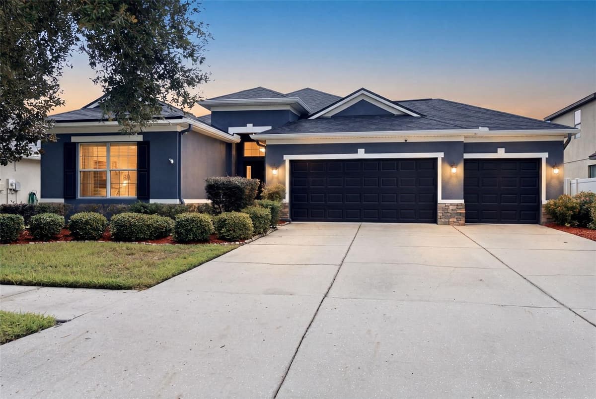 11105 WEMBLEY LANDING DRIVE — photo 1 of 43