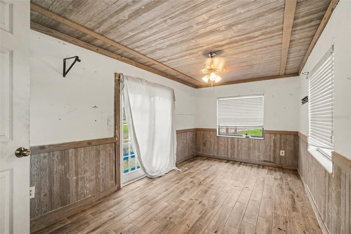 415 LAKE JUNE ROAD — photo 8 of 24