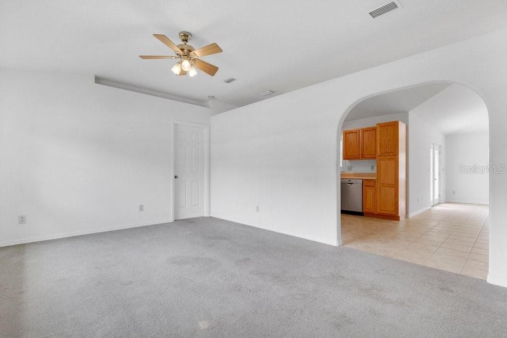 2225 MARYLAND AVENUE — photo 4 of 23