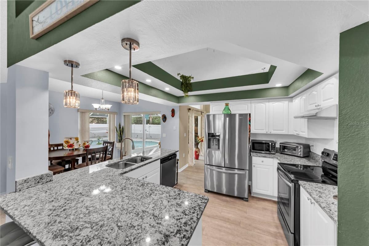 1622 CRAZY HORSE DR — photo 9 of 54