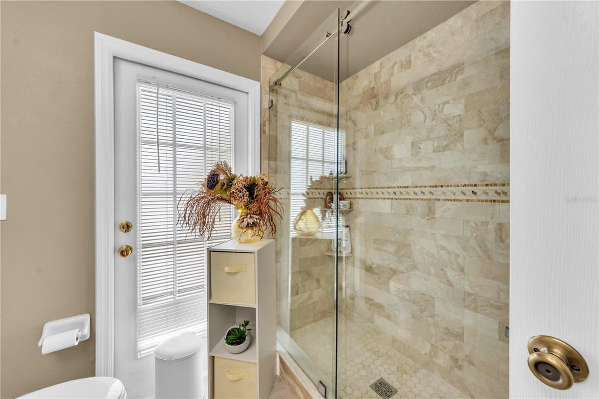 1622 CRAZY HORSE DR — photo 34 of 54