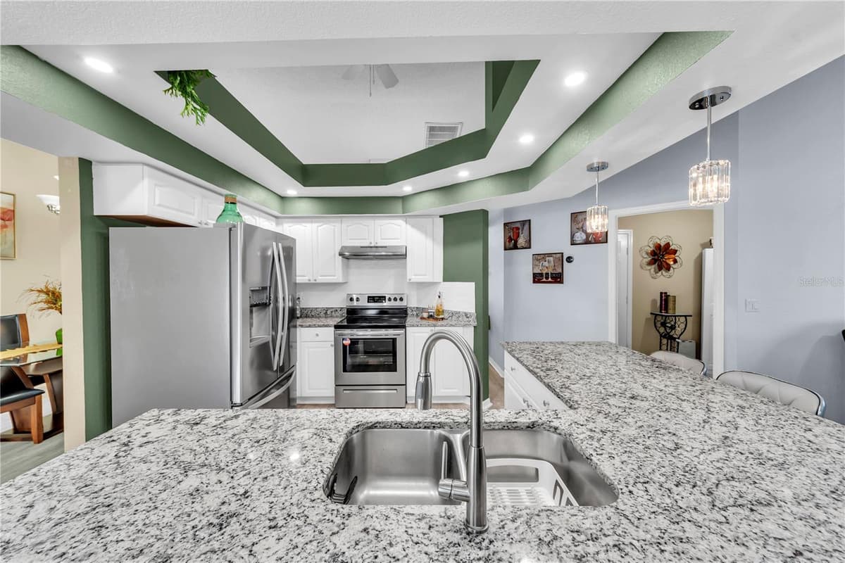 1622 CRAZY HORSE DR — photo 11 of 54